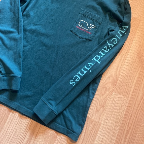 Boy’s Vineyard Vines Long Sleeve Tee / Shirt - Picture 3 of 7